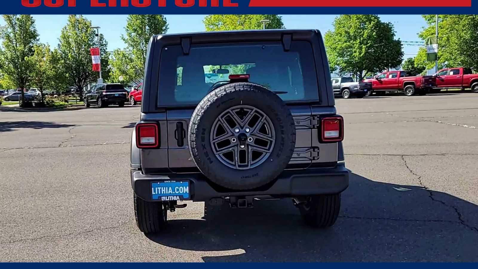 Thumbnail: 2026 Jeep Wrangler - 7