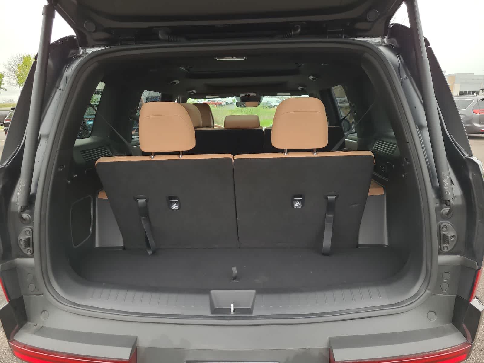 Thumbnail: 2025 Hyundai Santa Fe - 27