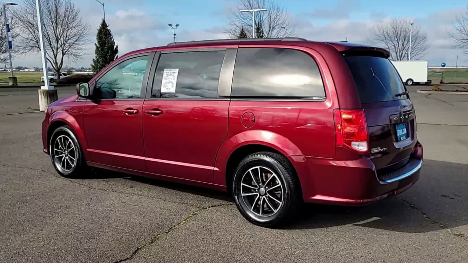 Thumbnail: 2018 Dodge Grand Caravan - 6