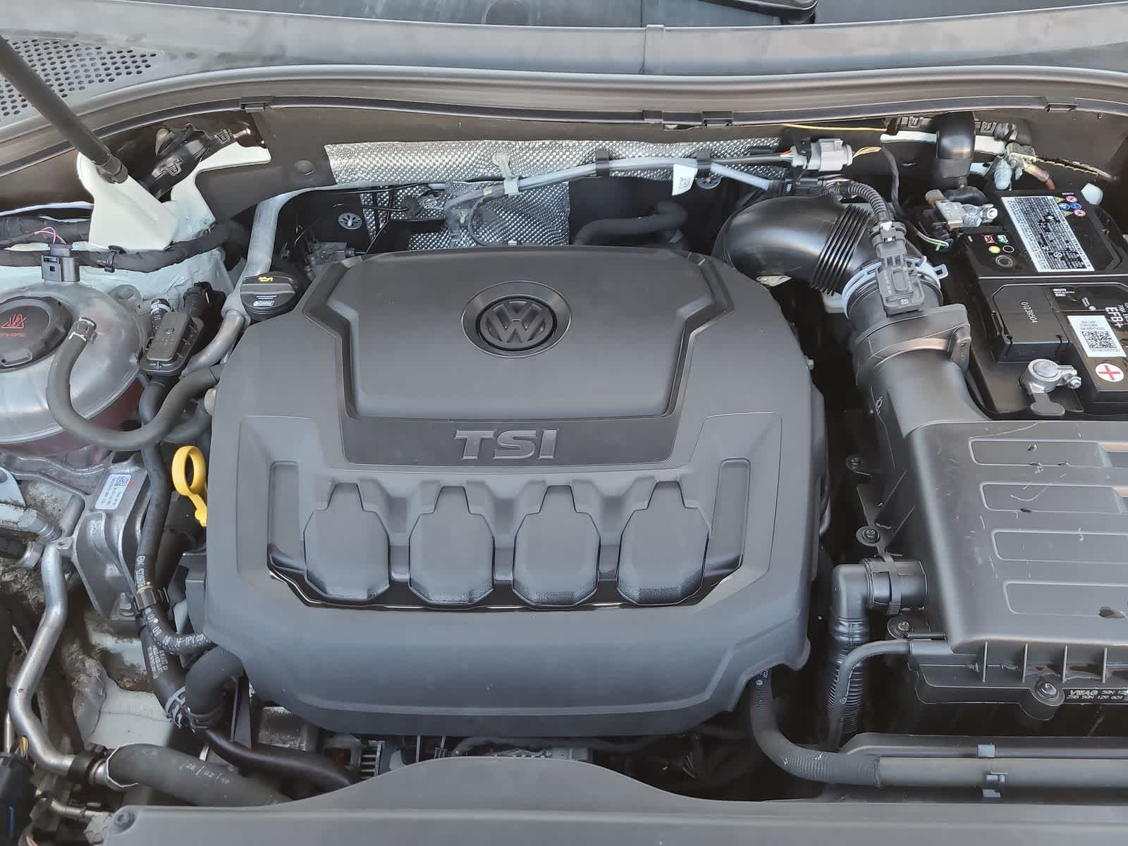 Thumbnail: 2019 Volkswagen Tiguan - 17