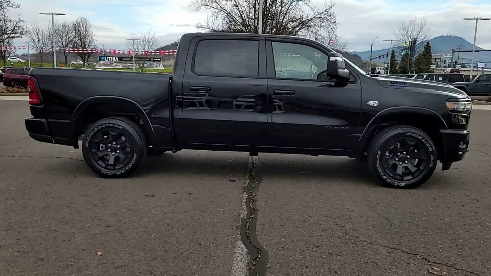 Thumbnail: 2026 RAM 1500 - 9