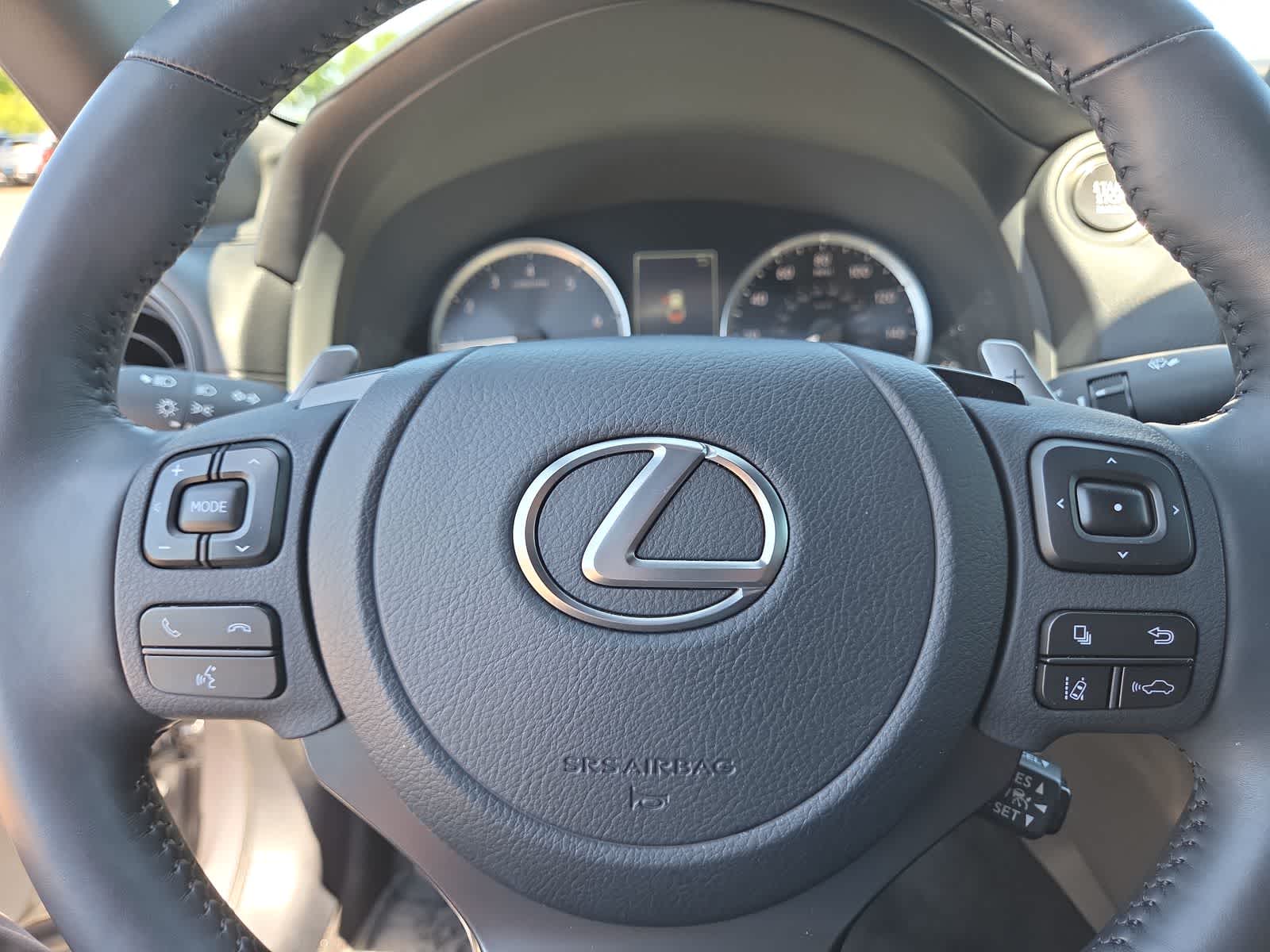 Thumbnail: 2024 Lexus ES - 22