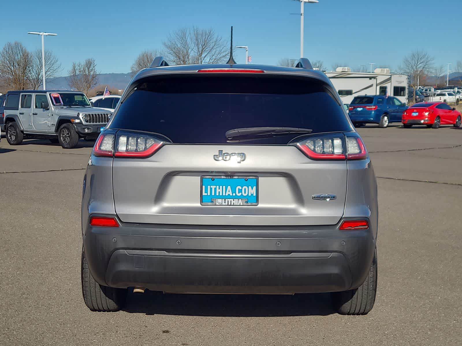 Thumbnail: 2021 Jeep Cherokee - 13