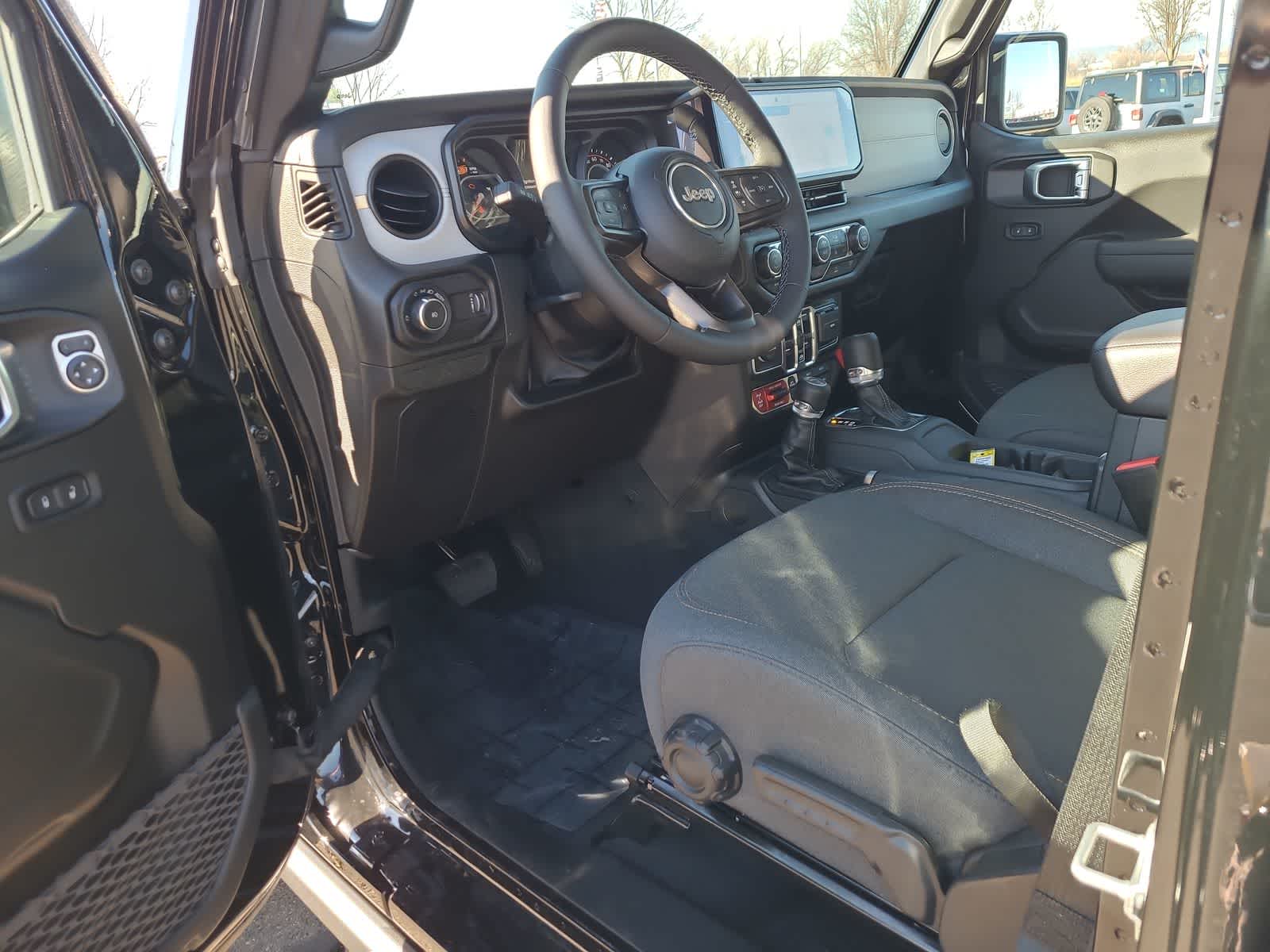 Thumbnail: 2026 Jeep Wrangler - 10