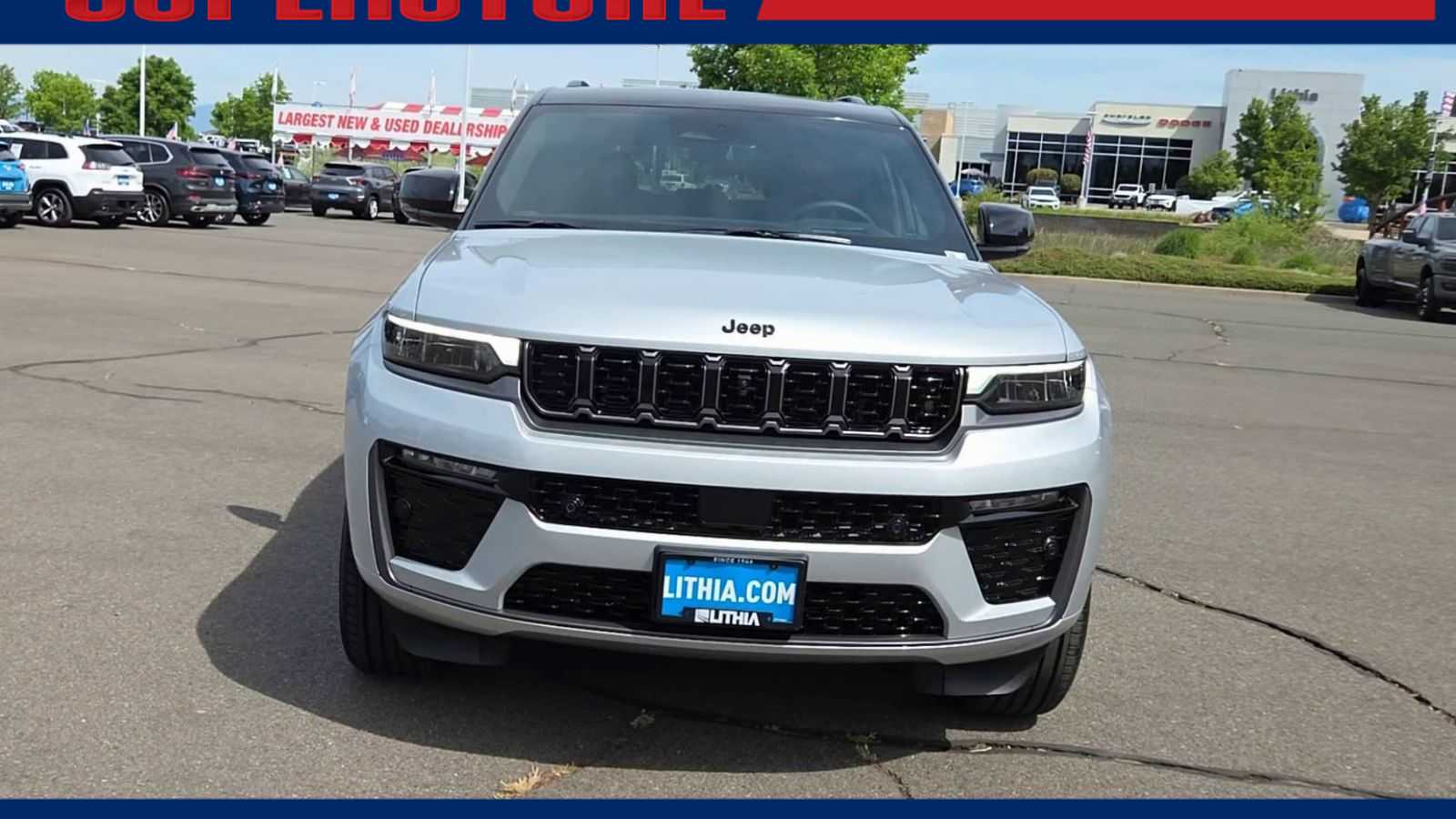 Thumbnail: 2026 Jeep Grand Cherokee - 3