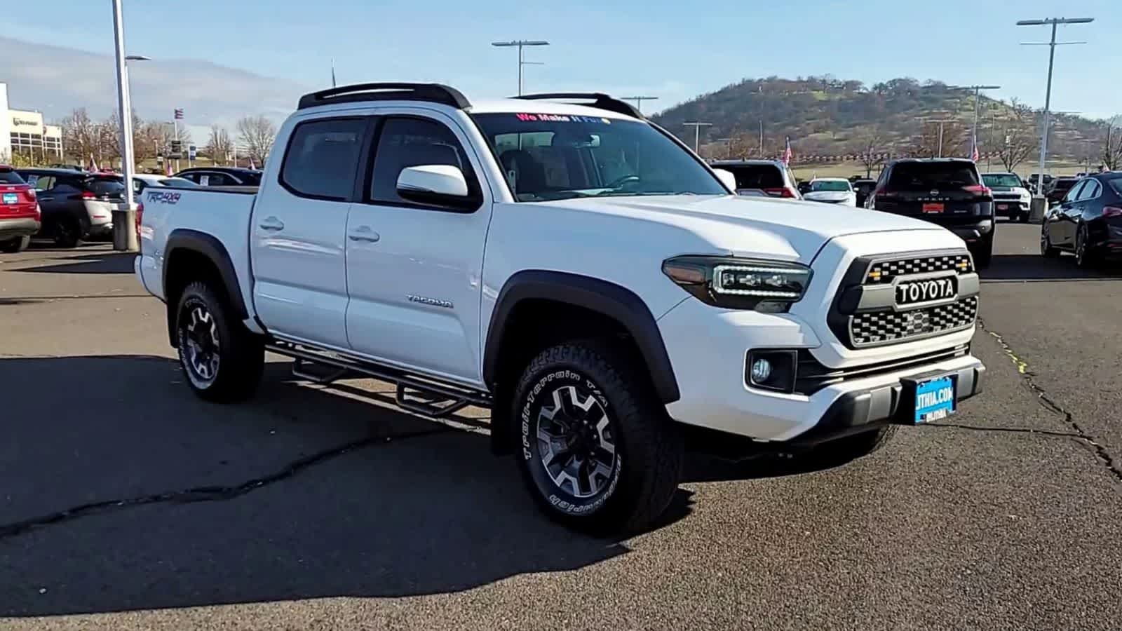 Thumbnail: 2019 Toyota Tacoma - 2