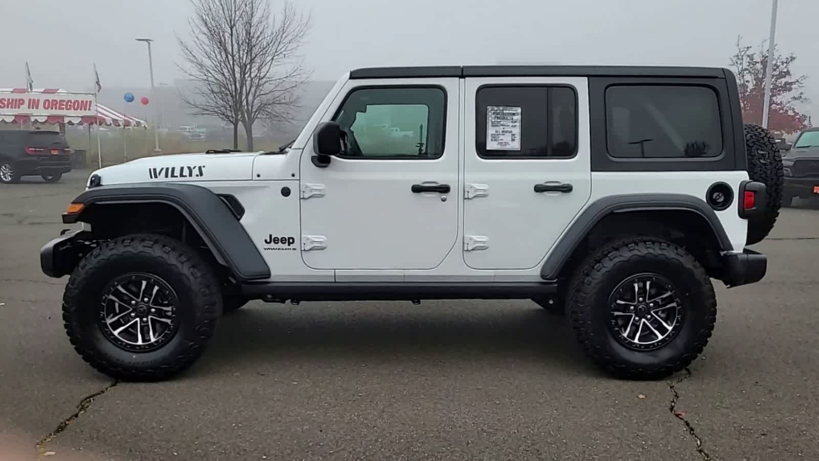 Thumbnail: 2026 Jeep Wrangler - 5