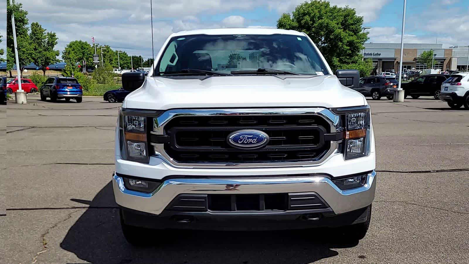 2023 Ford F-150 XLT 3