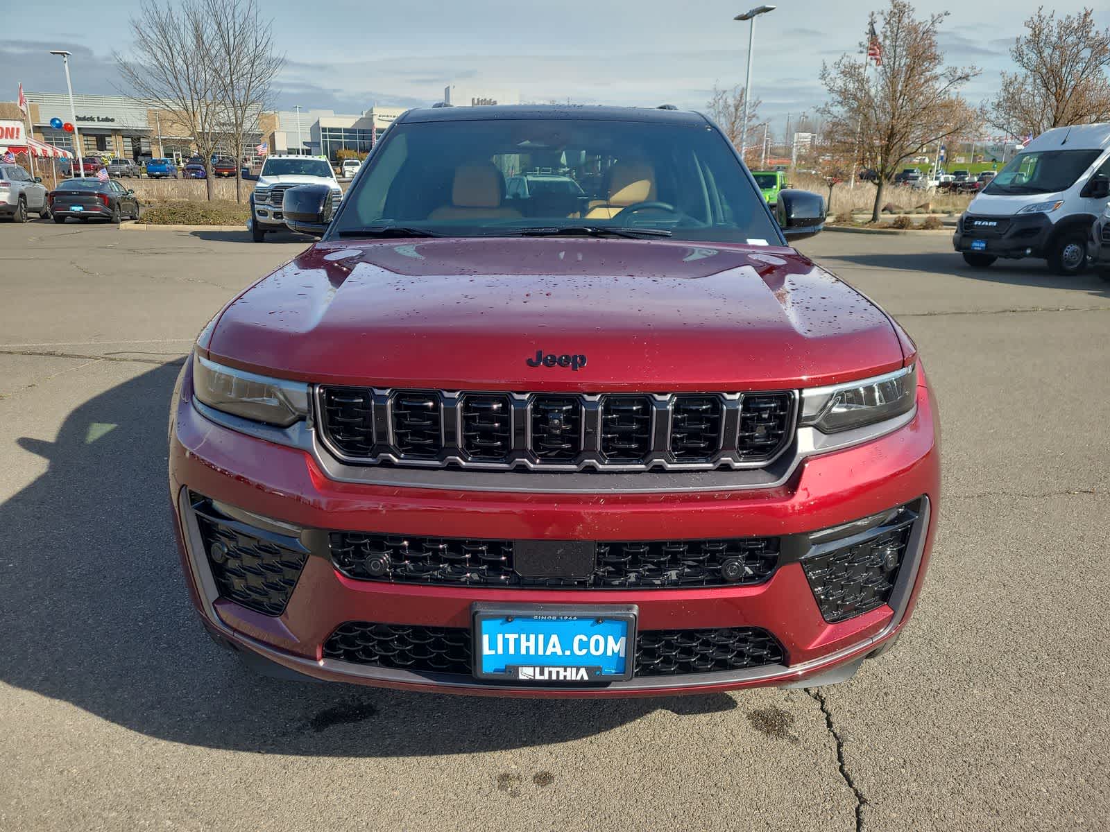 Thumbnail: 2026 Jeep Grand Cherokee - 14