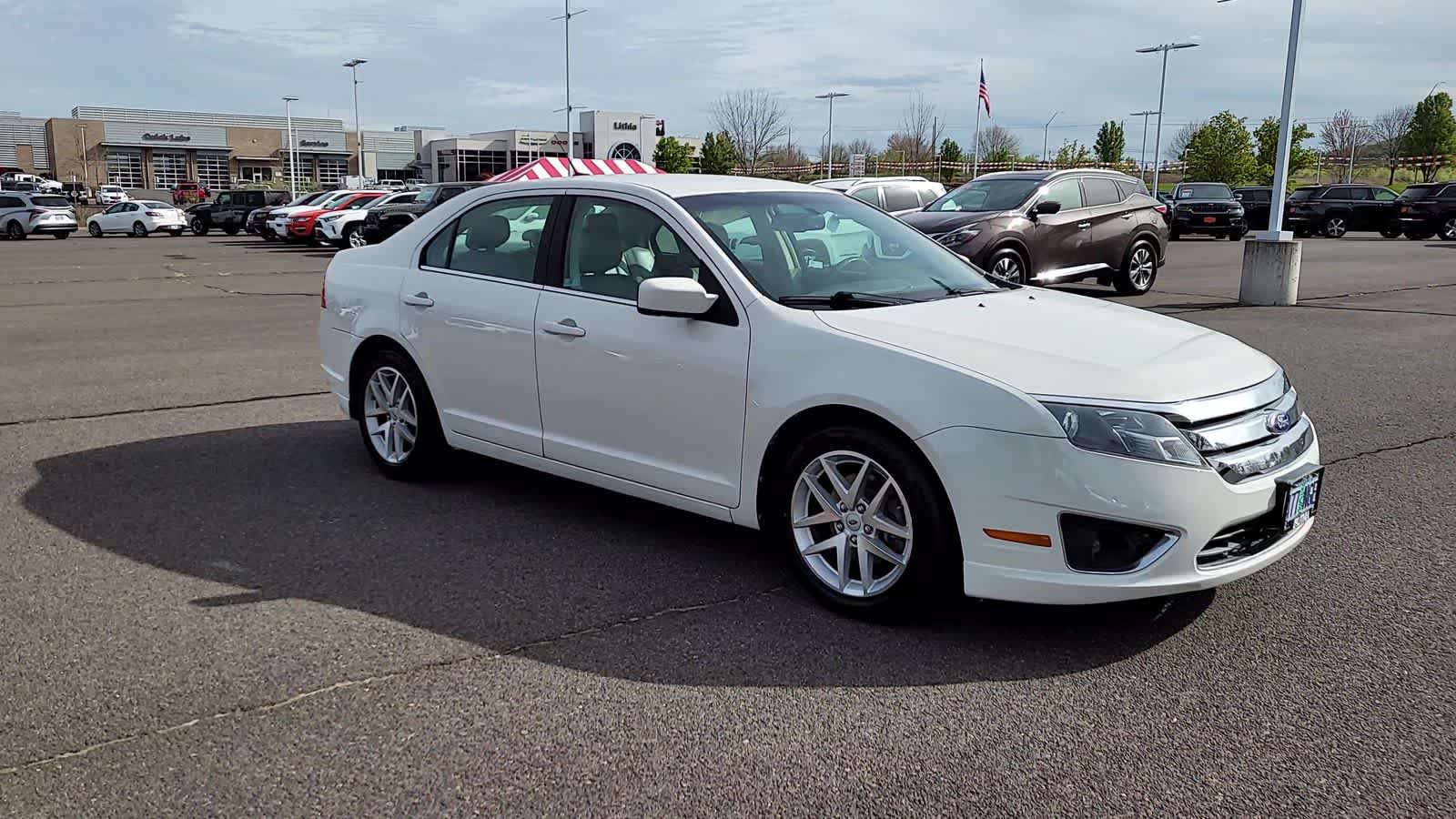 2011 Ford Fusion SEL 2
