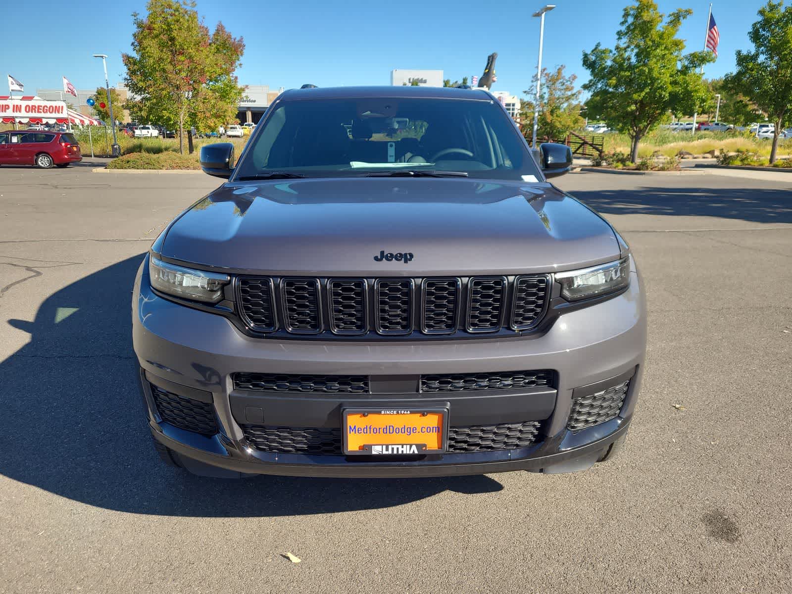 Thumbnail: 2025 Jeep Grand Cherokee - 14