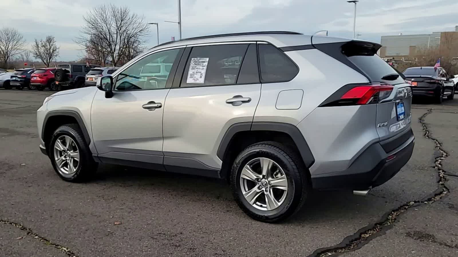 Thumbnail: 2024 Toyota RAV4 - 6