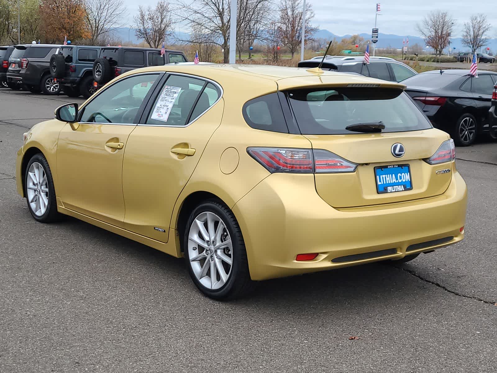 Thumbnail: 2011 Lexus CT - 12