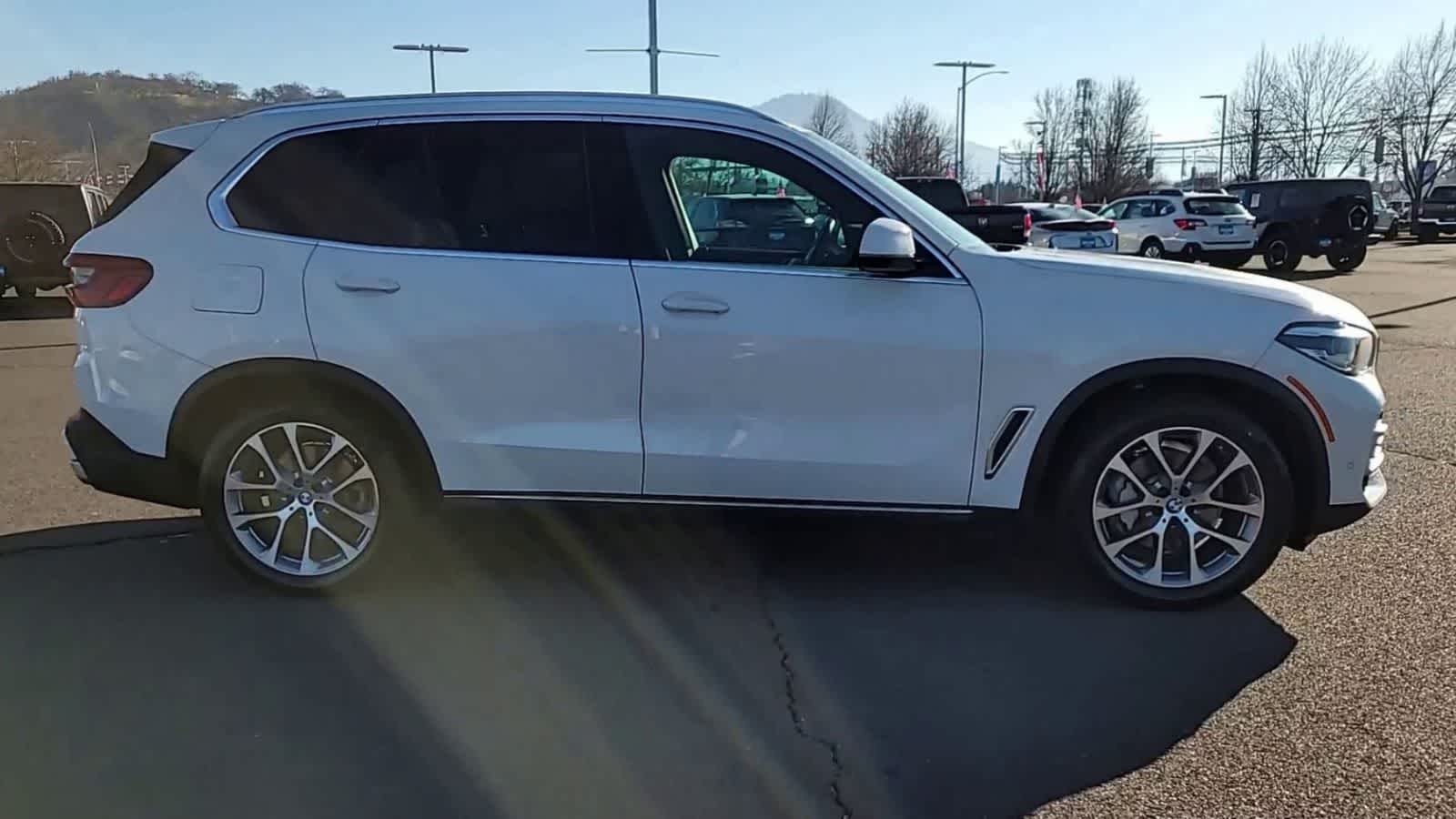 Thumbnail: 2019 BMW X5 - 9