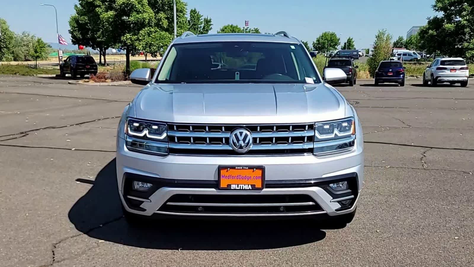 Thumbnail: 2018 Volkswagen Atlas - 3