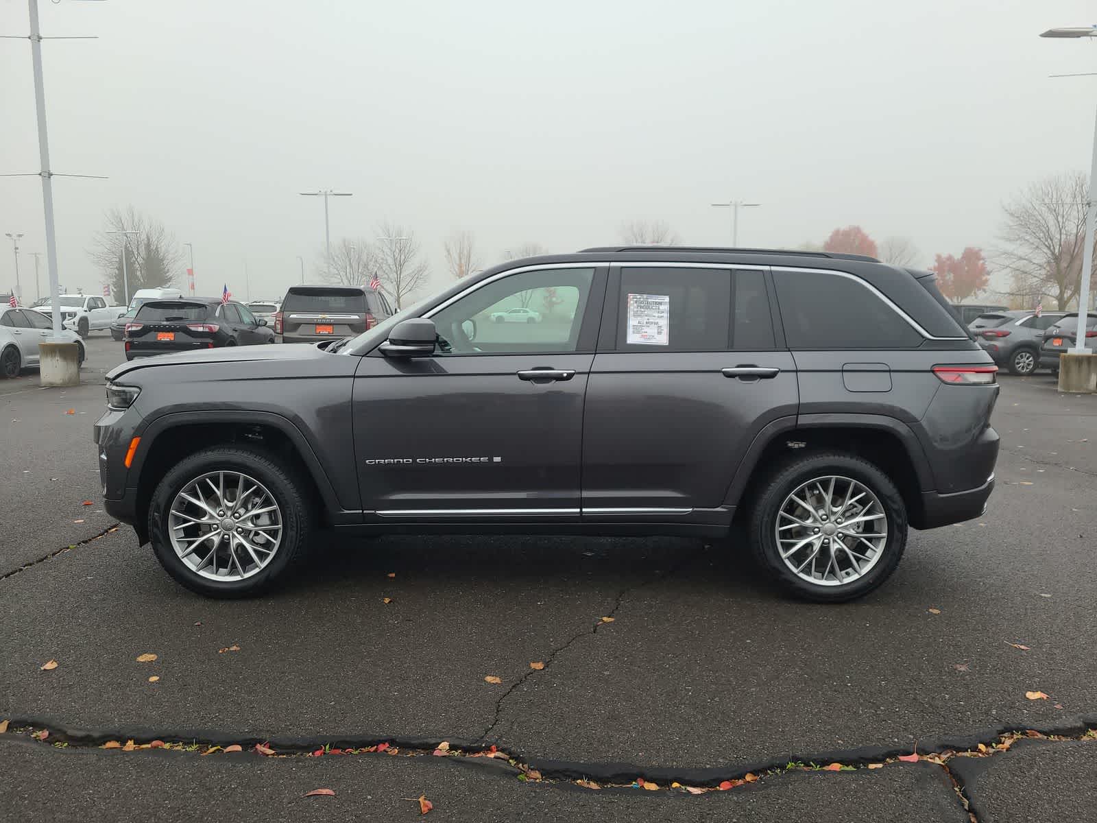 Thumbnail: 2025 Jeep Grand Cherokee - 11