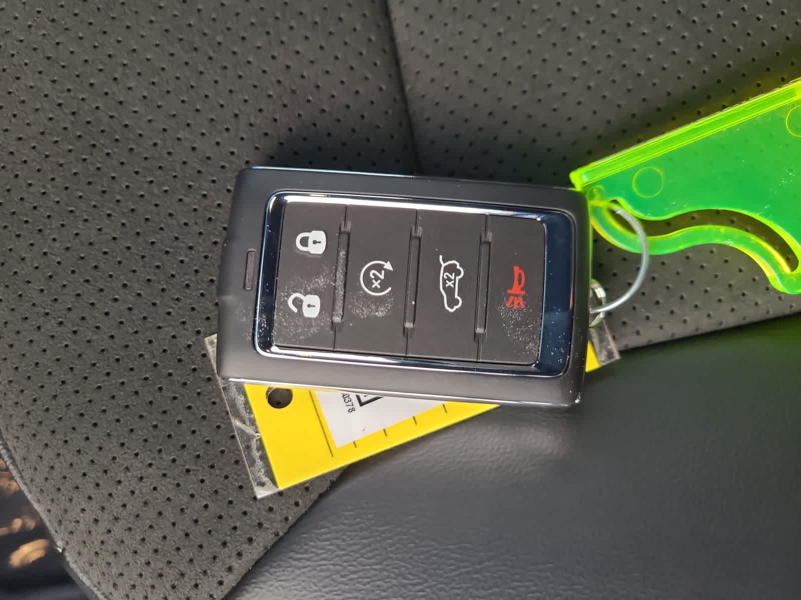 Thumbnail: 2025 Jeep Grand Cherokee - 28