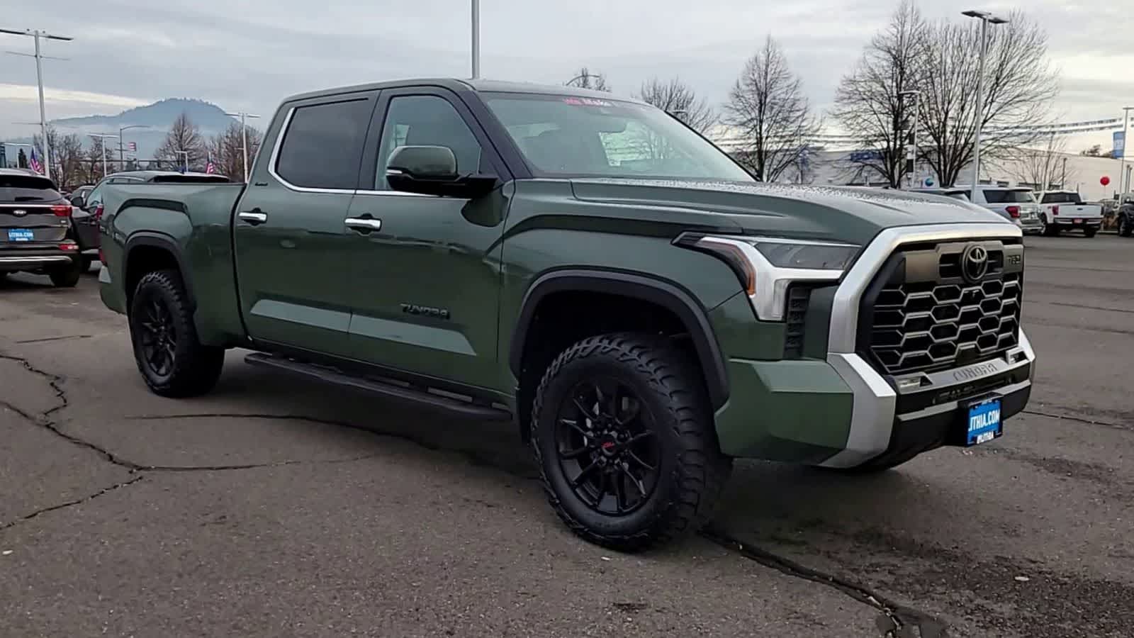 Thumbnail: 2022 Toyota Tundra - 2