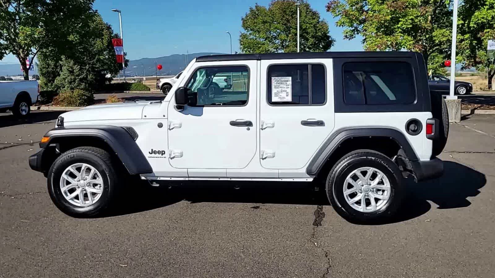 Thumbnail: 2023 Jeep Wrangler - 5