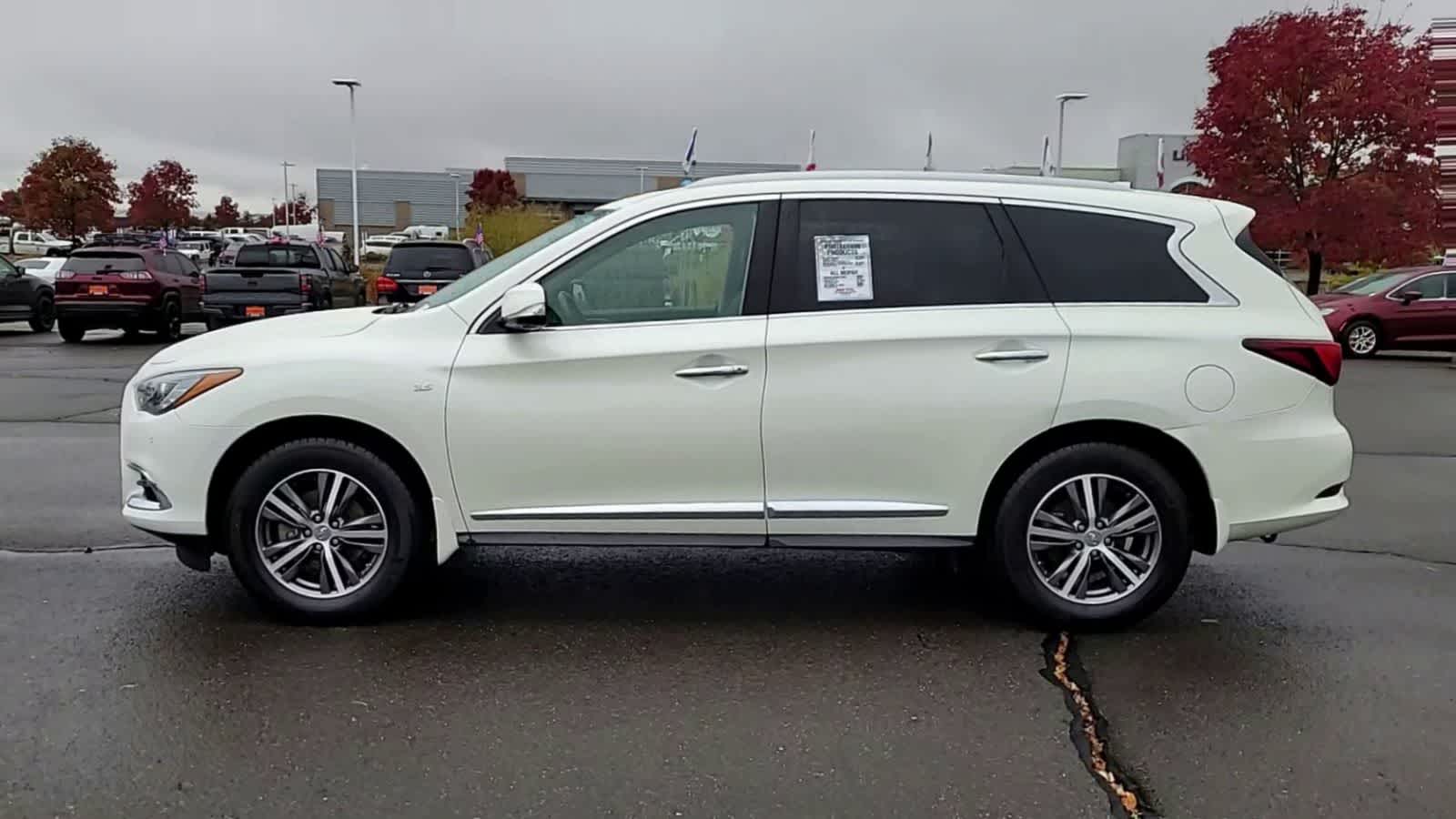 Thumbnail: 2017 INFINITI QX60 - 5