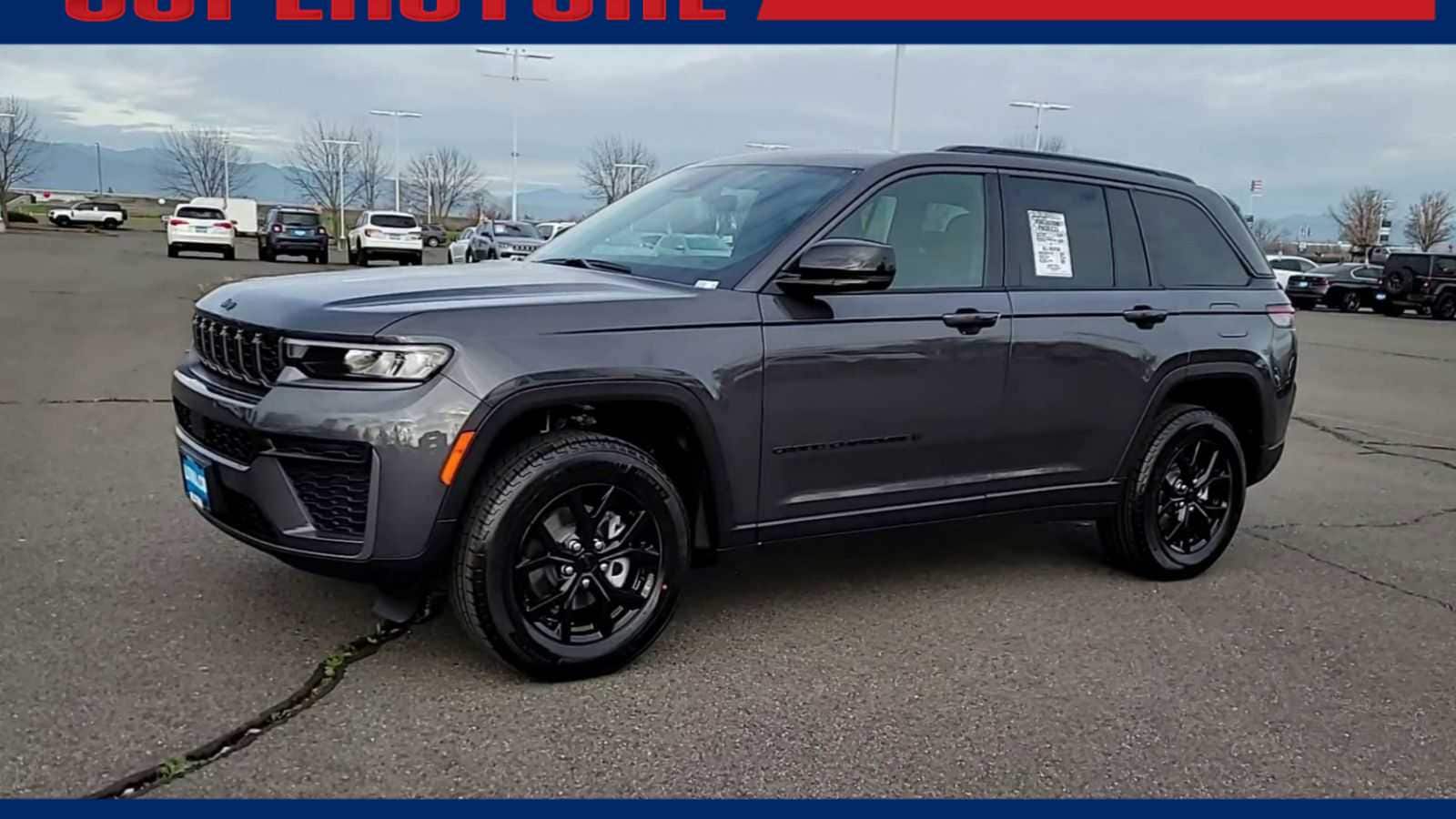 Thumbnail: 2026 Jeep Grand Cherokee - 4