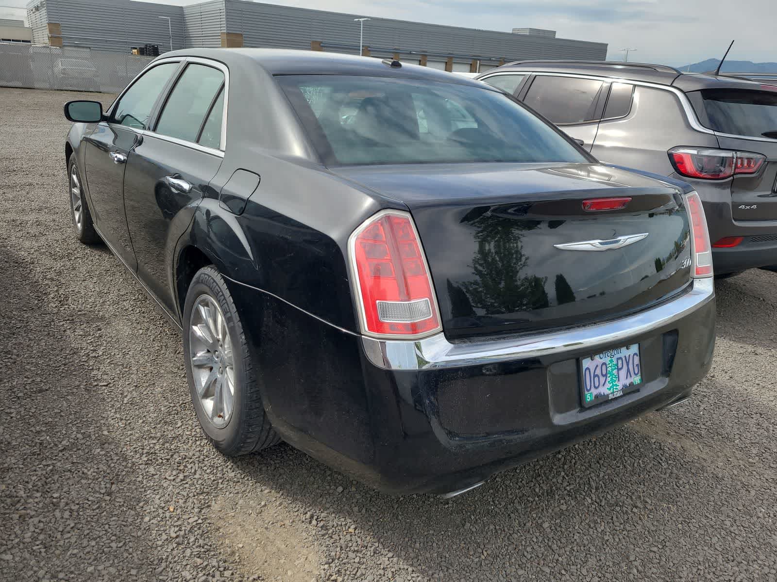 Thumbnail: 2012 Chrysler 300 - 11