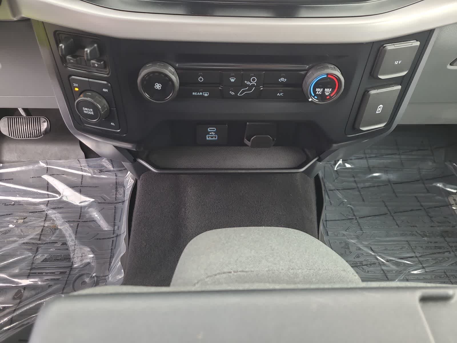 Thumbnail: 2023 Ford F-150 - 25