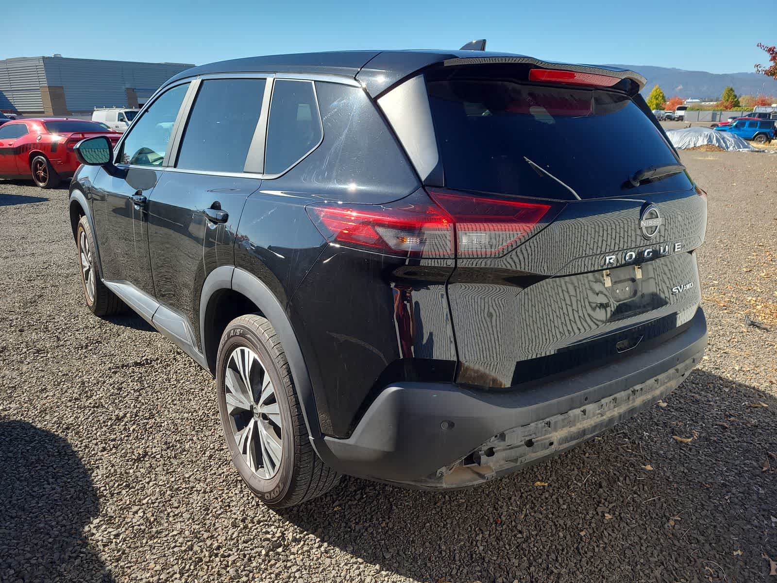 2023 Nissan Rogue SV photo 2