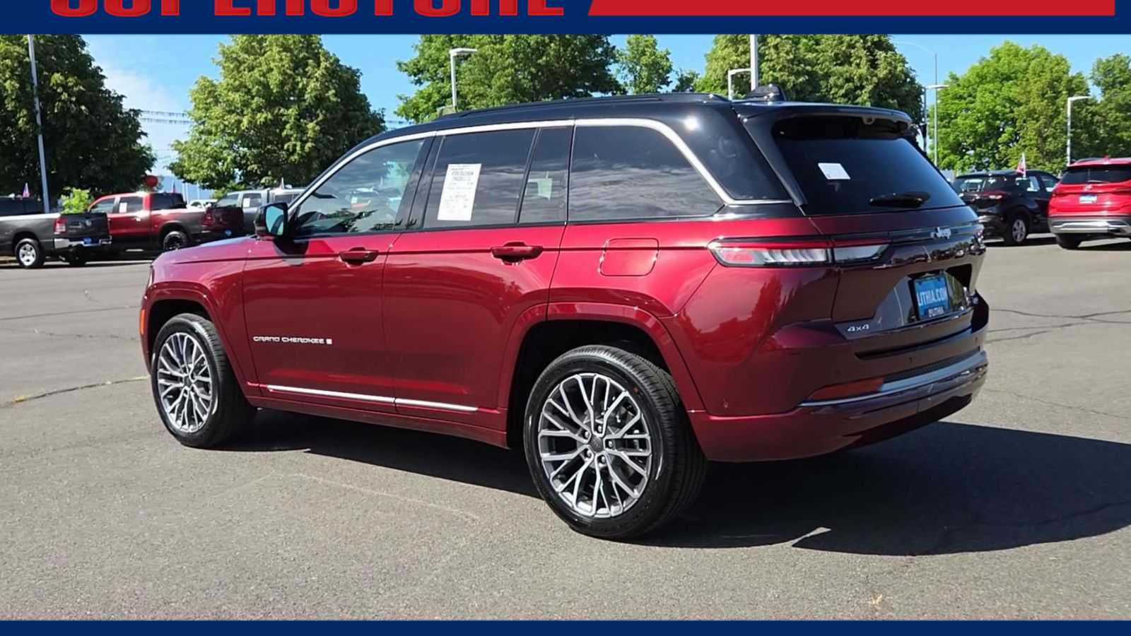 Thumbnail: 2026 Jeep Grand Cherokee - 6