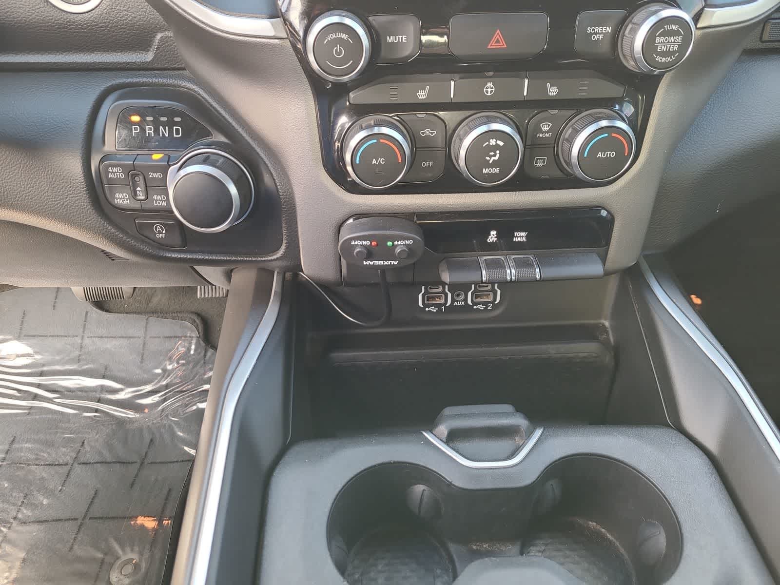 Thumbnail: 2023 RAM 1500 - 25