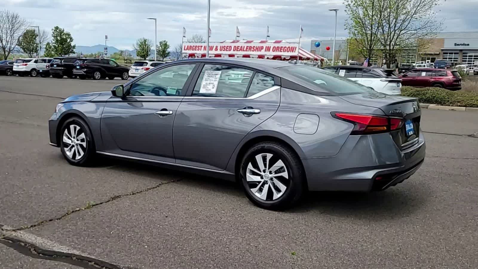 Thumbnail: 2025 Nissan Altima - 6