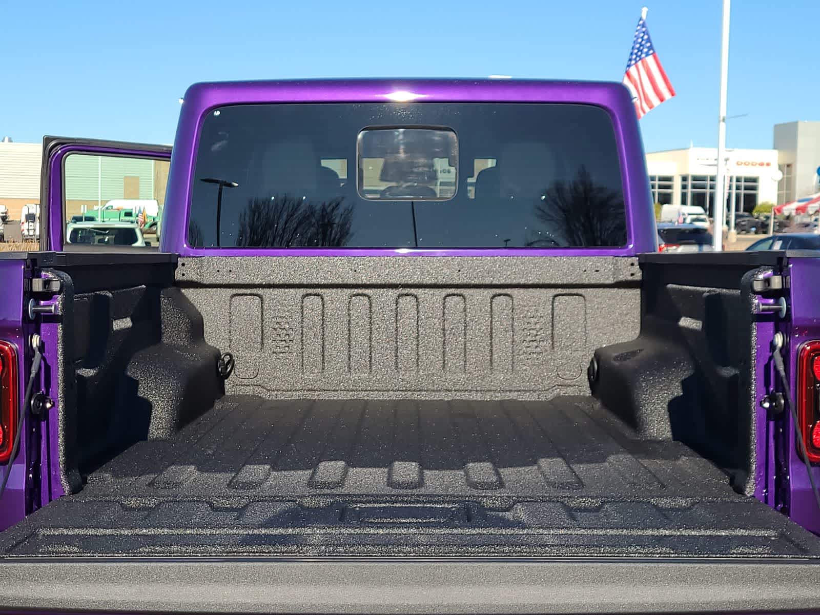 Thumbnail: 2026 Jeep Gladiator - 27