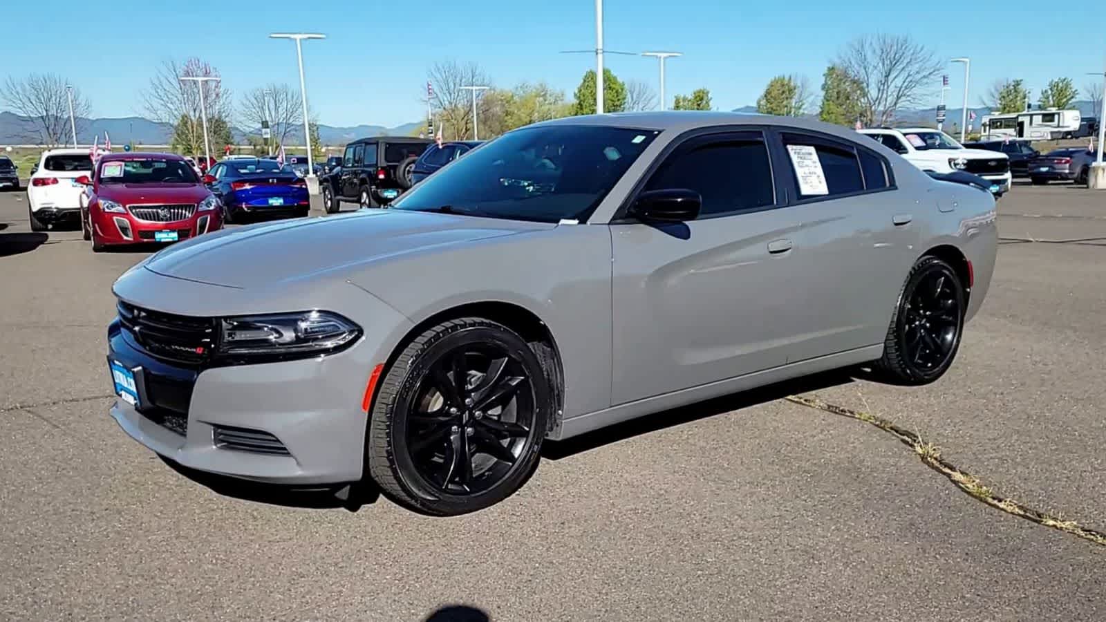 Thumbnail: 2018 Dodge Charger - 4
