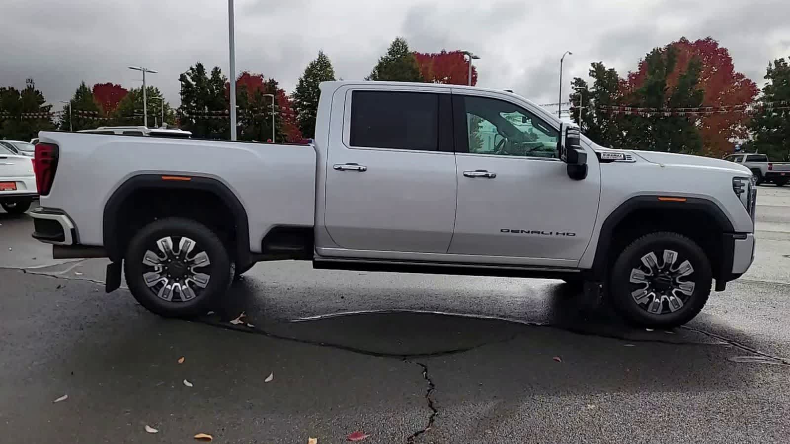 Thumbnail: 2024 GMC Sierra 3500 - 9