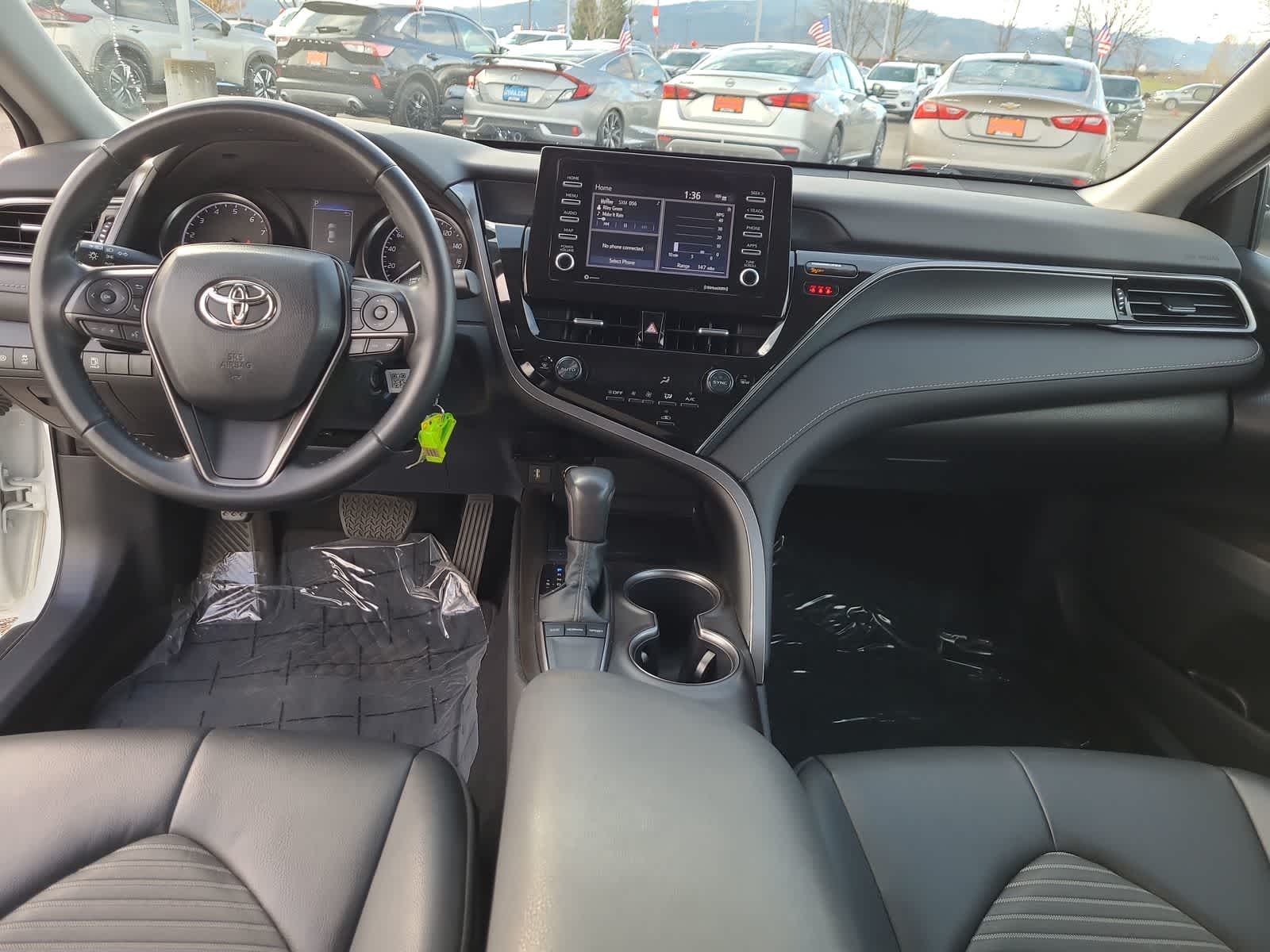 Thumbnail: 2023 Toyota Camry - 18