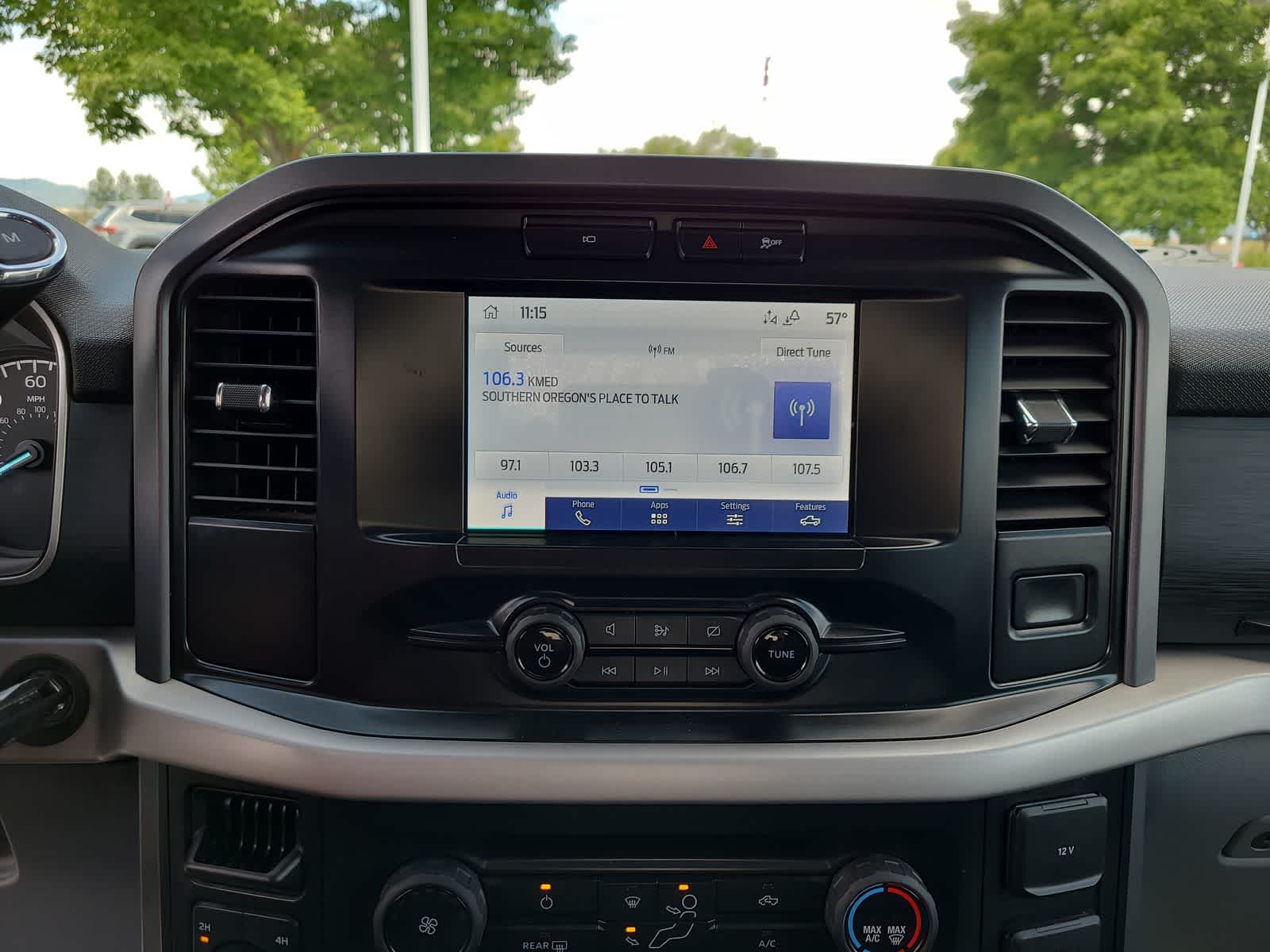 2023 Ford F-150 XLT 24