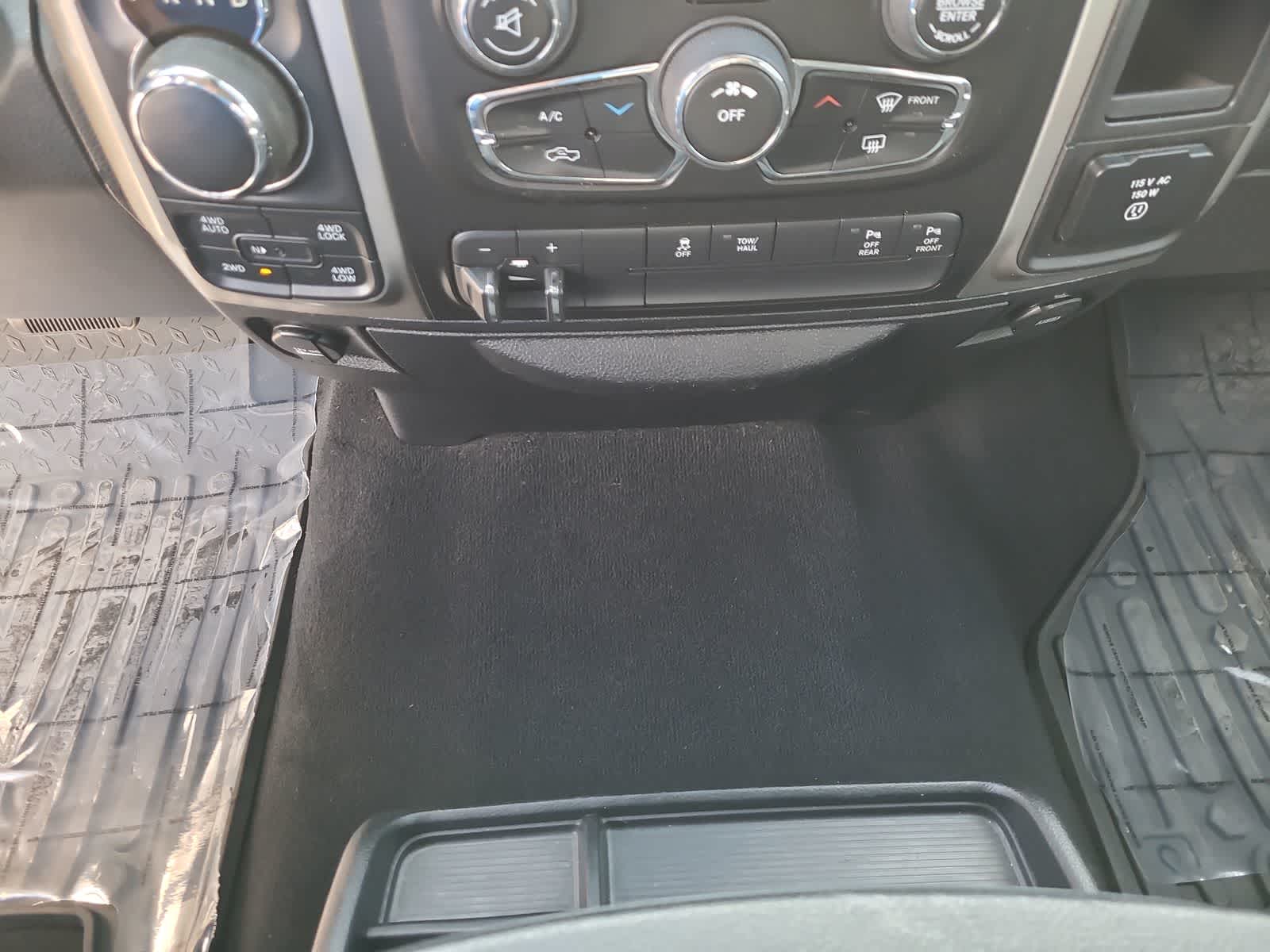 Thumbnail: 2018 RAM 1500 - 25