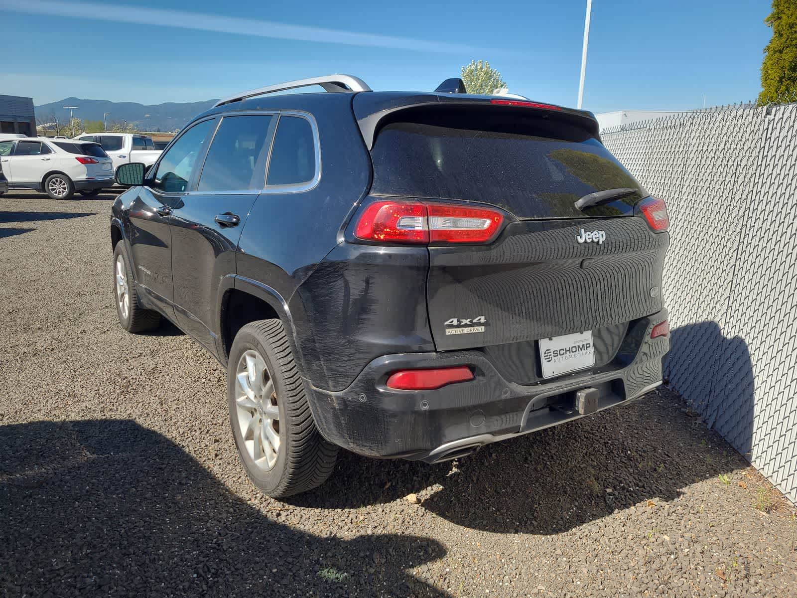 Thumbnail: 2017 Jeep Cherokee - 3