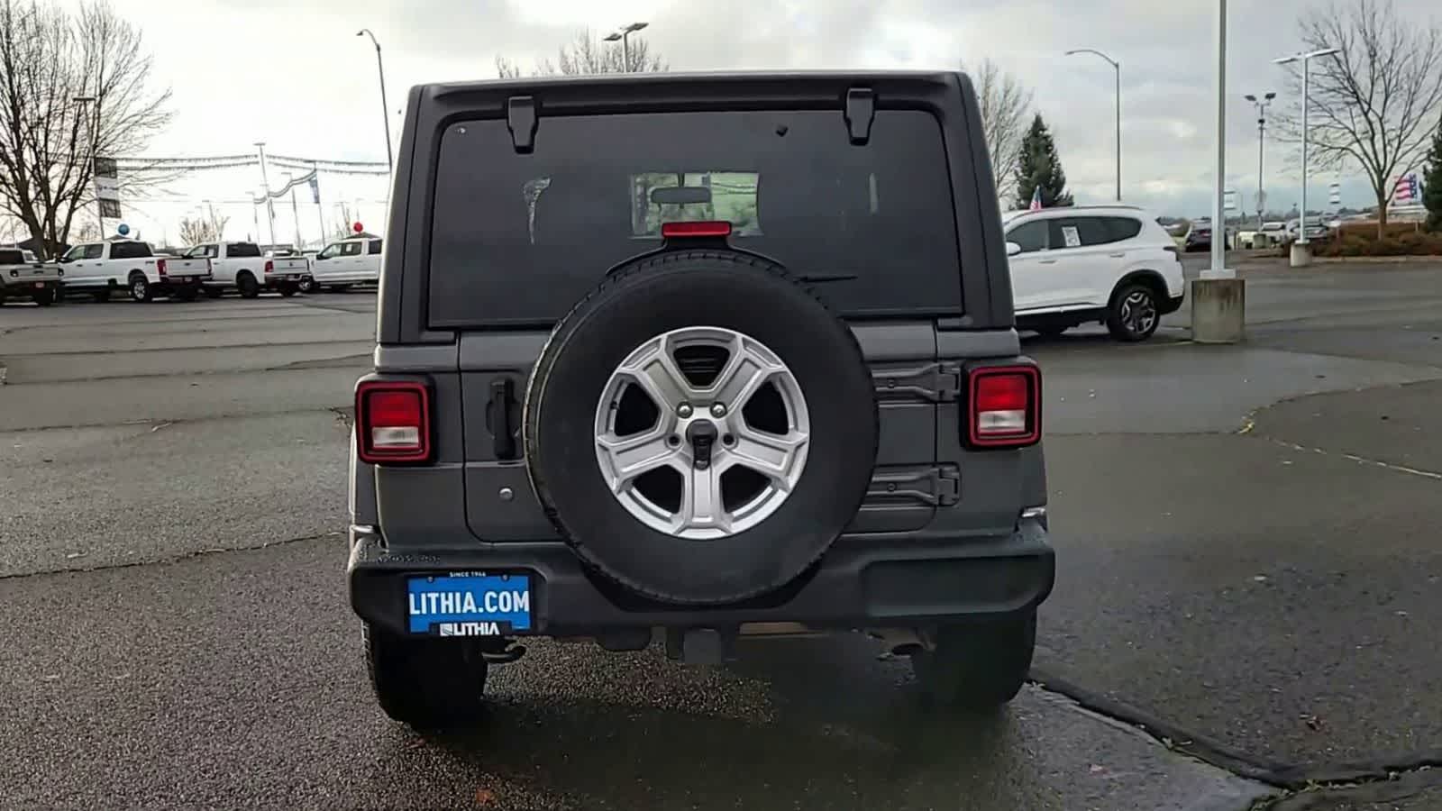 Thumbnail: 2020 Jeep Wrangler - 7