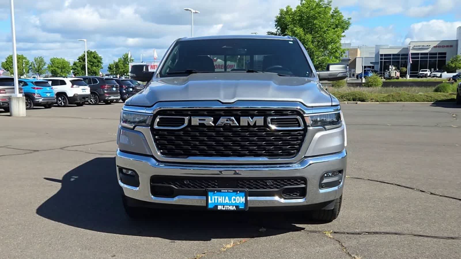 Thumbnail: 2025 RAM 1500 - 3
