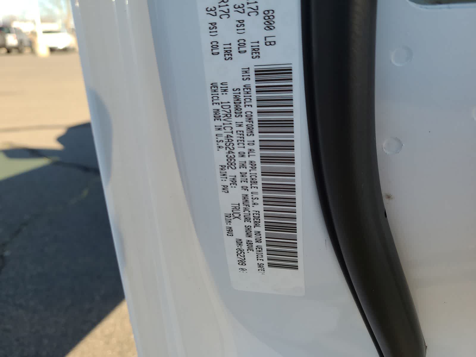 Thumbnail: 2010 Dodge Ram 1500 - 29