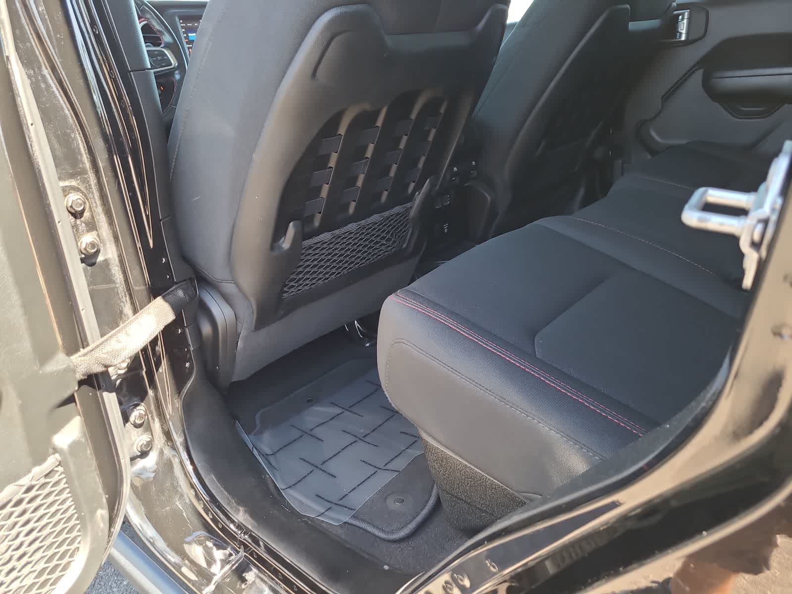 Thumbnail: 2021 Jeep Gladiator - 20