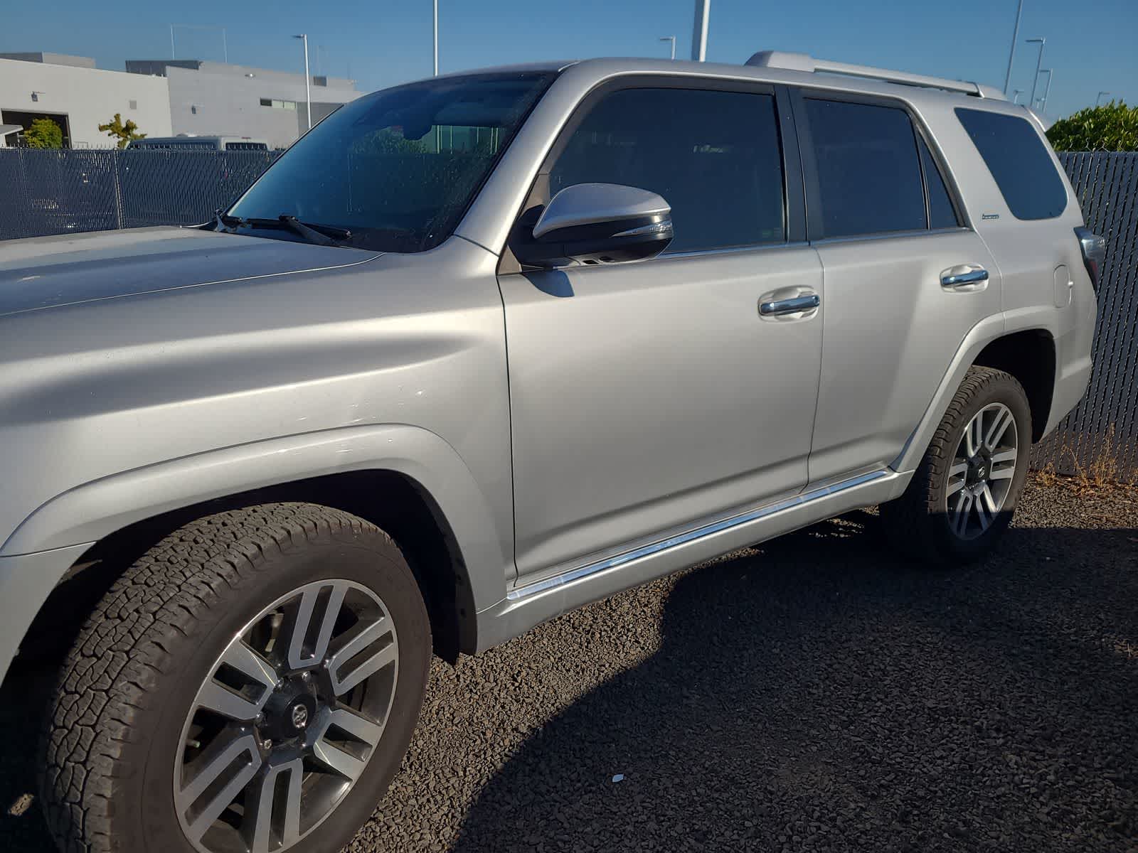 2022 Toyota 4Runner Limited photo 3