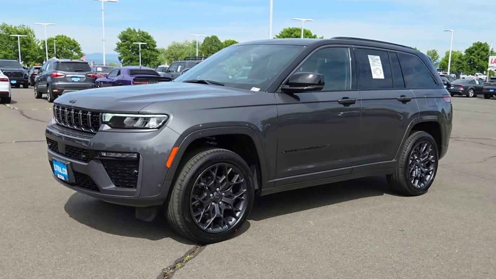 Thumbnail: 2026 Jeep Grand Cherokee - 4