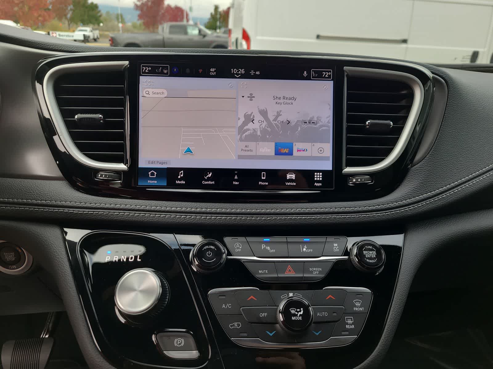 Thumbnail: 2026 Chrysler Pacifica - 24