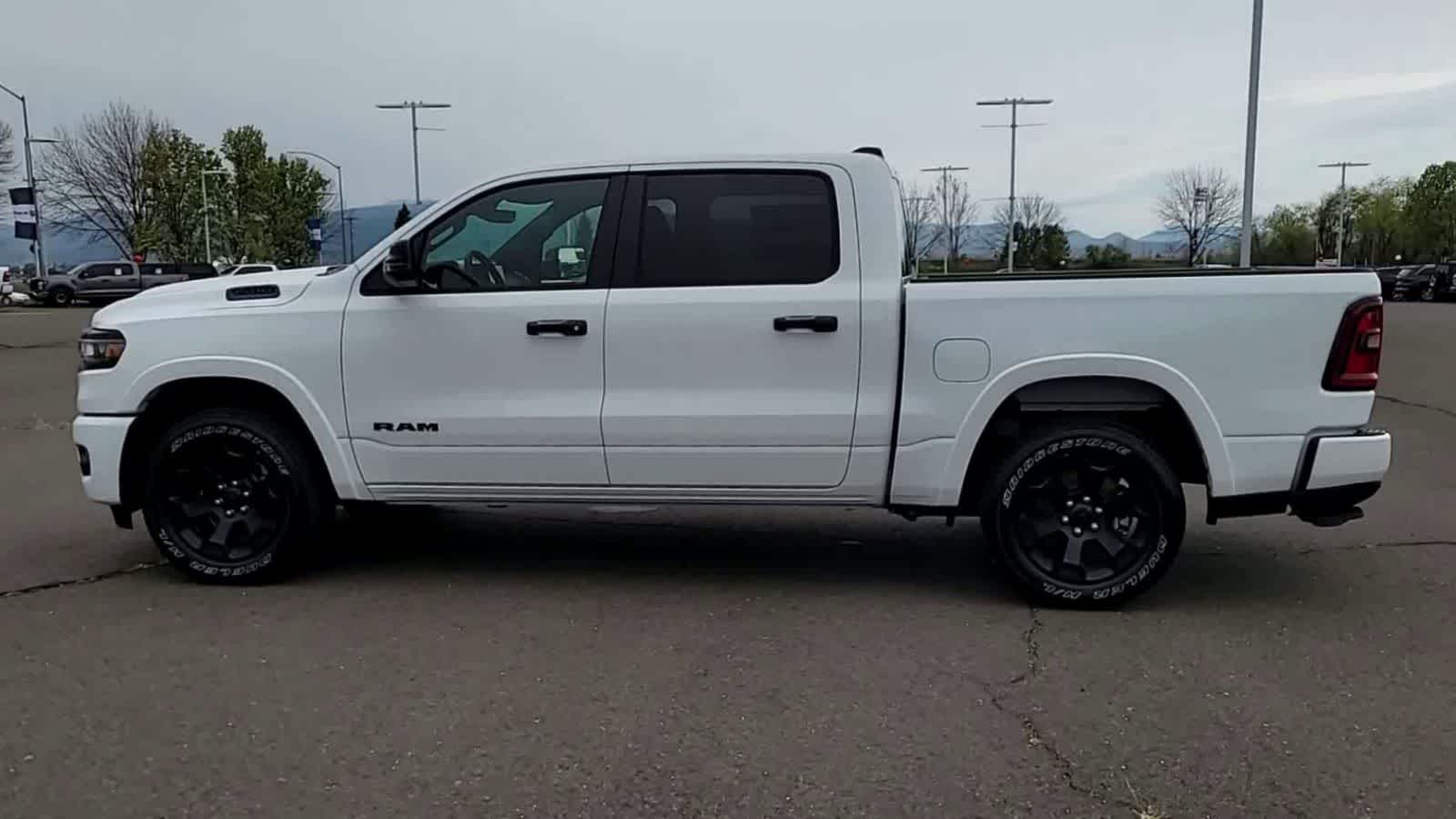 Thumbnail: 2026 RAM 1500 - 5