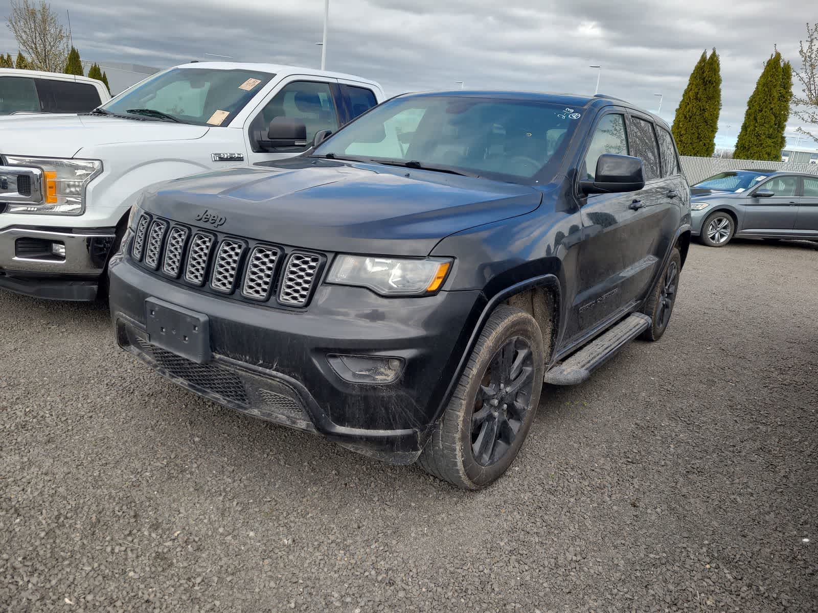 Thumbnail: 2019 Jeep Grand Cherokee - 1