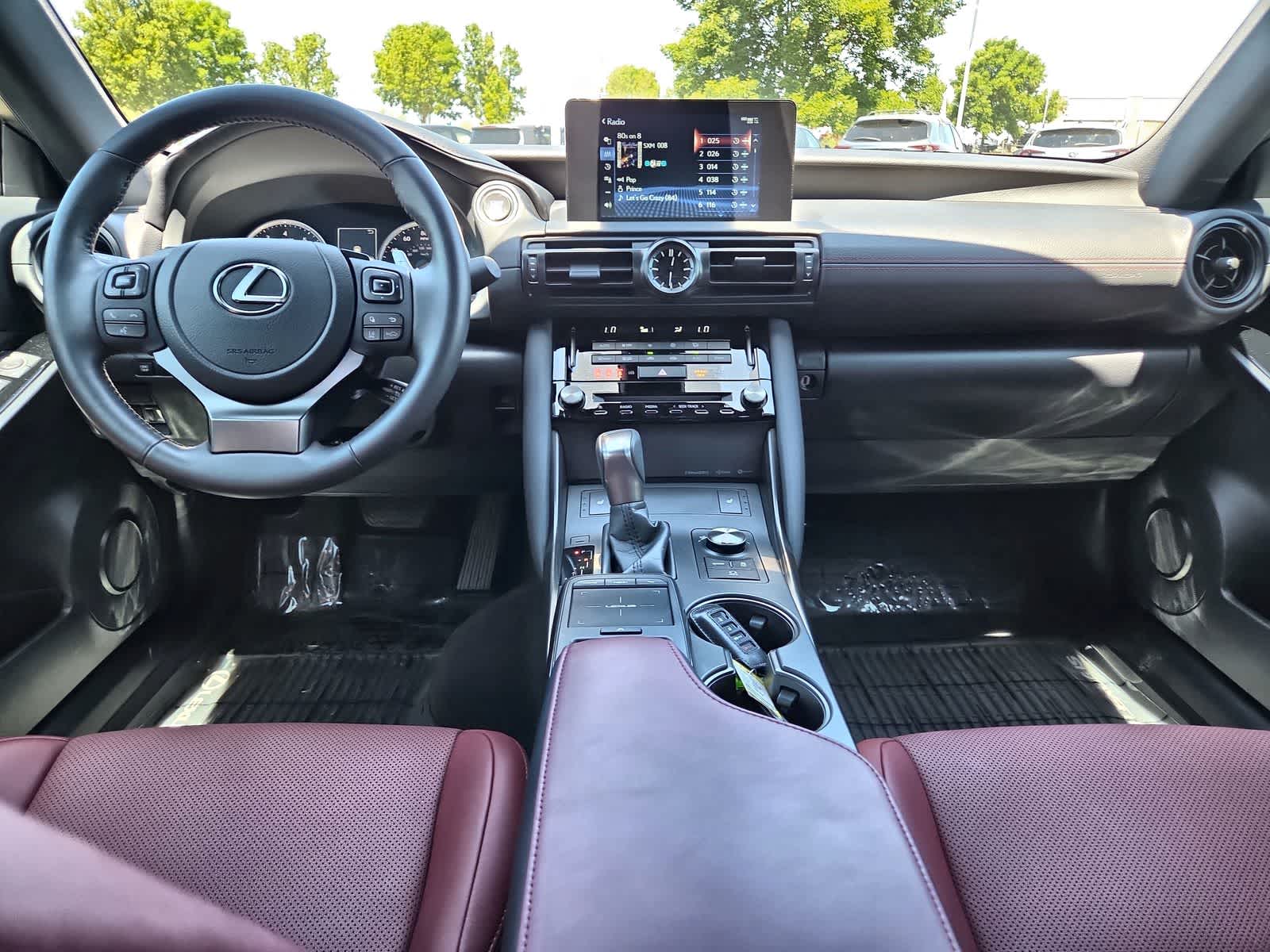 Thumbnail: 2024 Lexus ES - 17