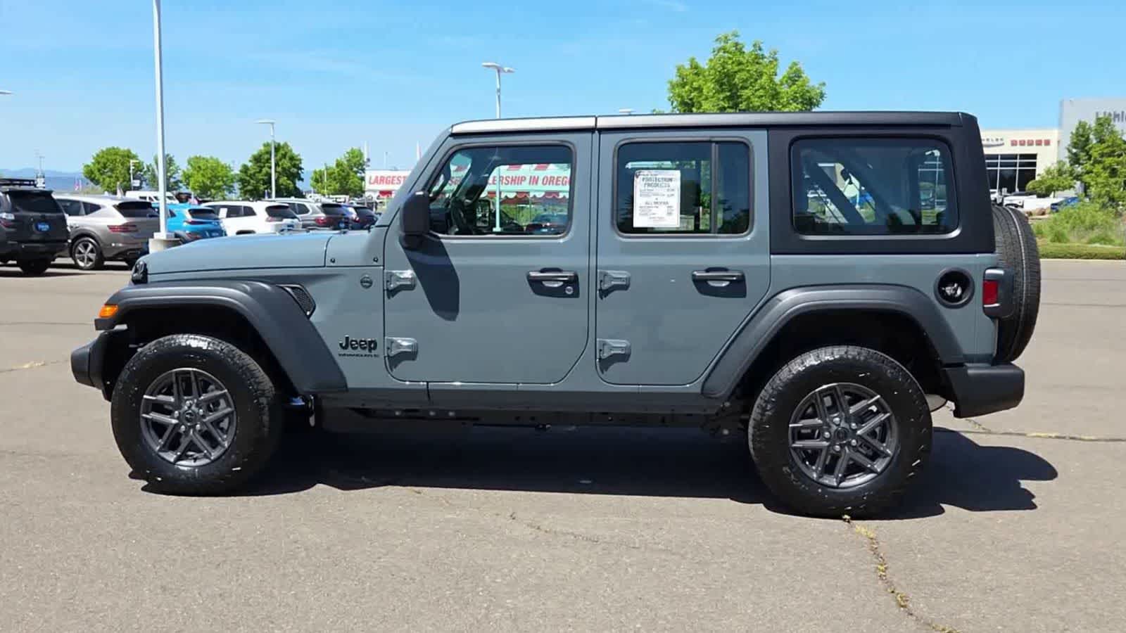 Thumbnail: 2026 Jeep Wrangler - 5