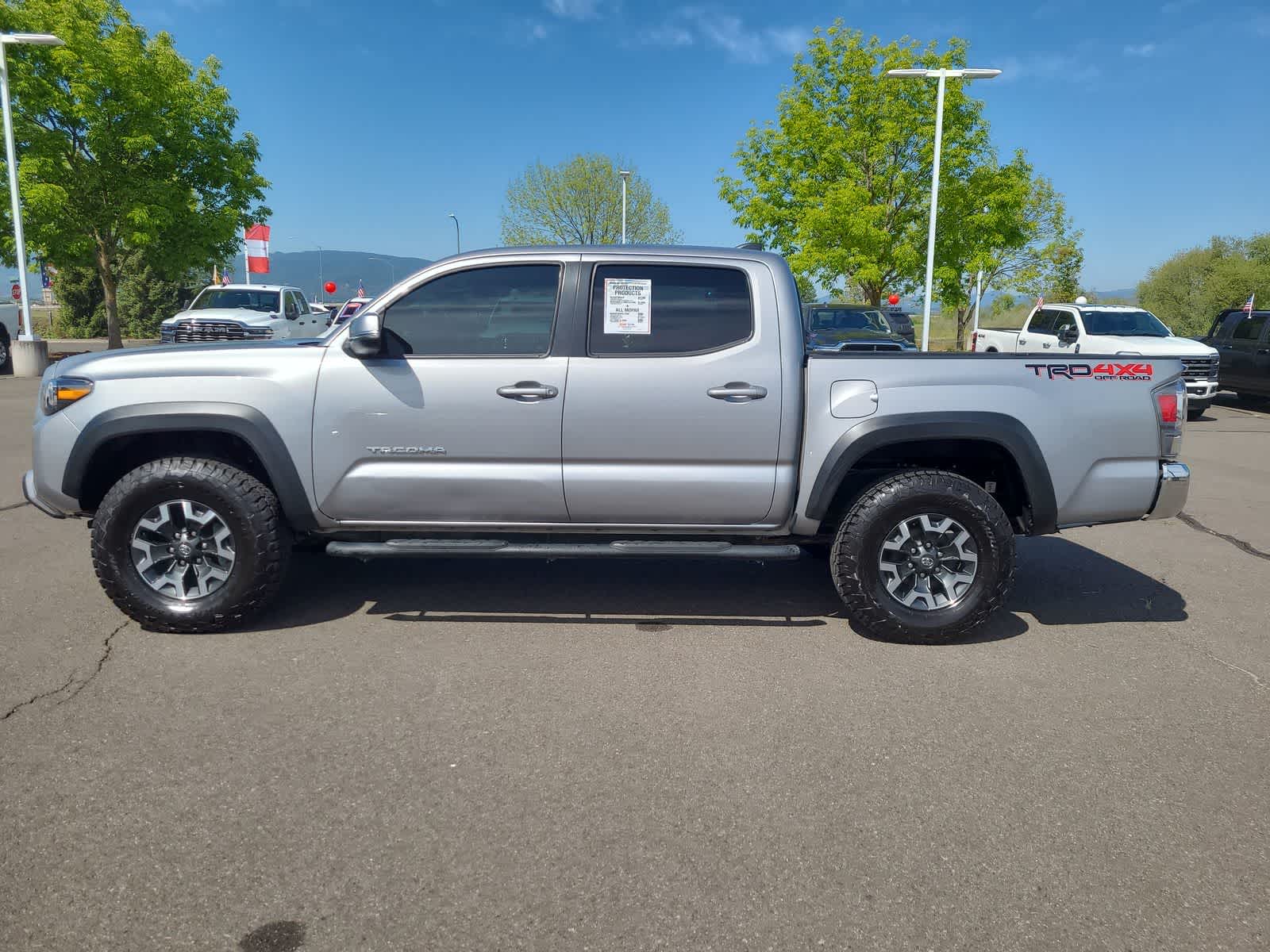 Thumbnail: 2021 Toyota Tacoma - 11